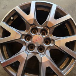 18' Aluminum Wheels GmC
