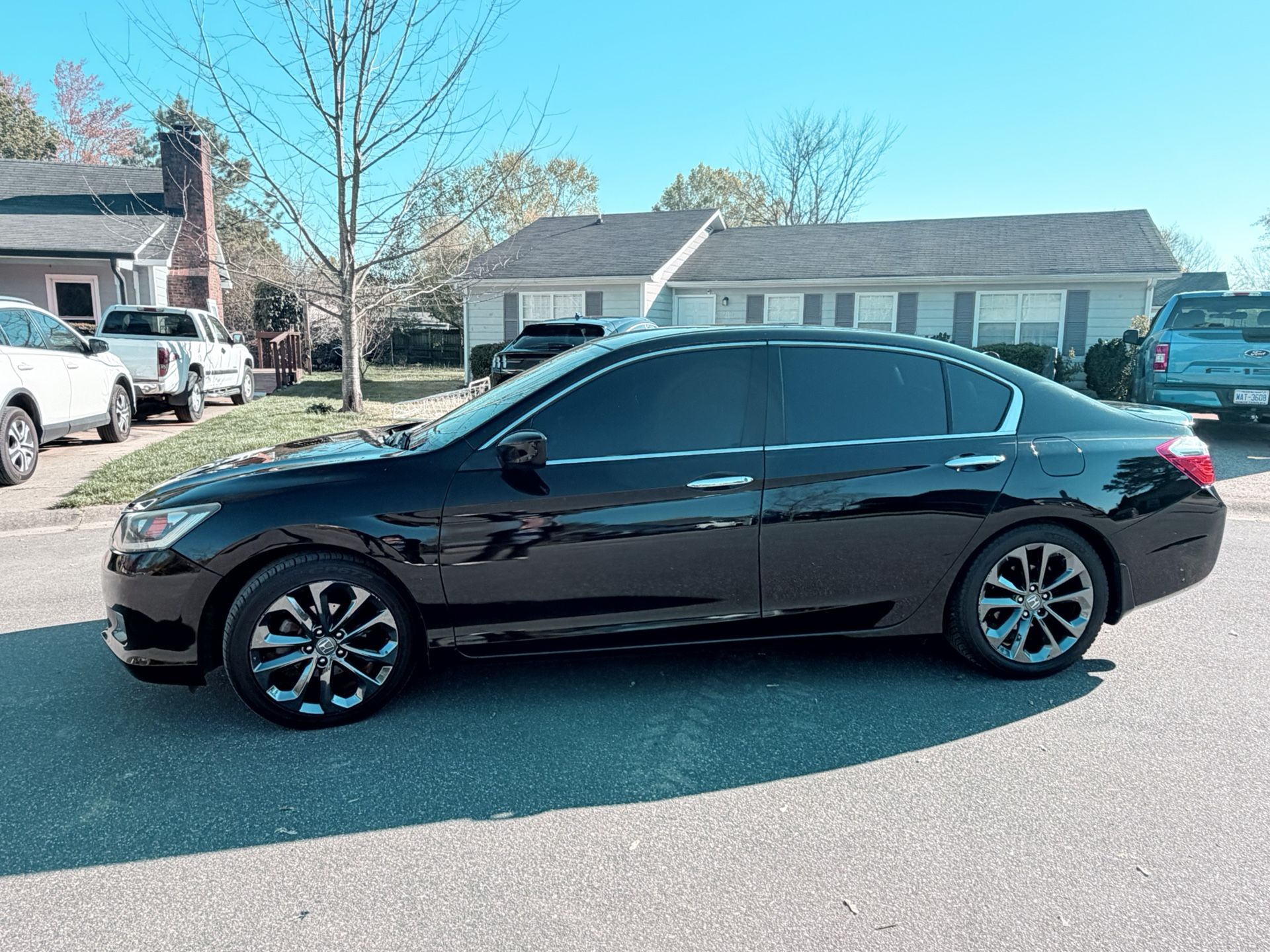 Black Honda Accord 2014 Sportnull
