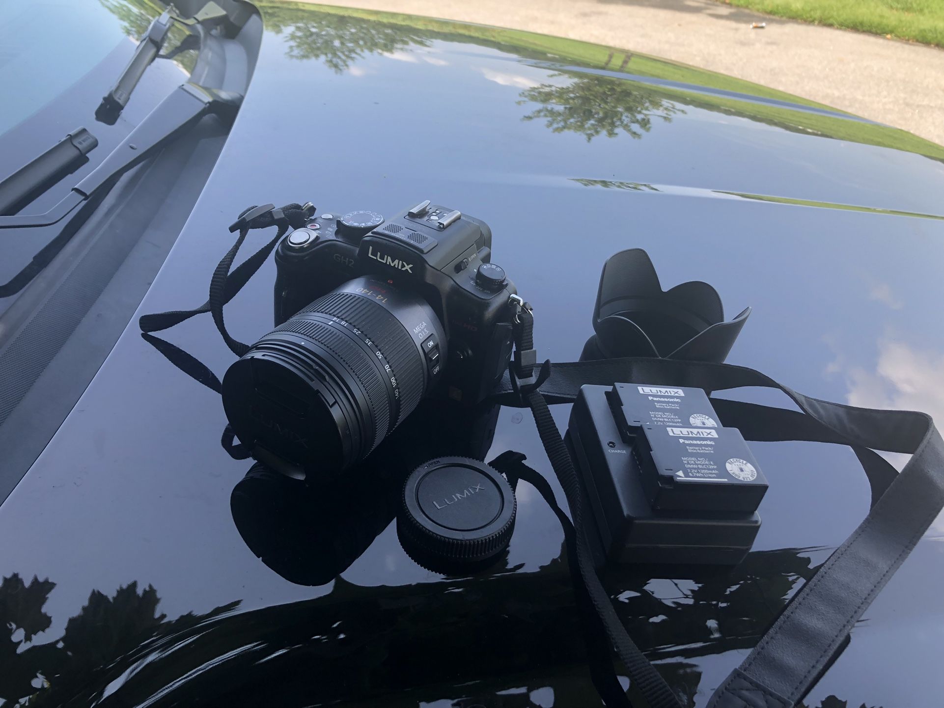Panasonic GH2 14-140MM