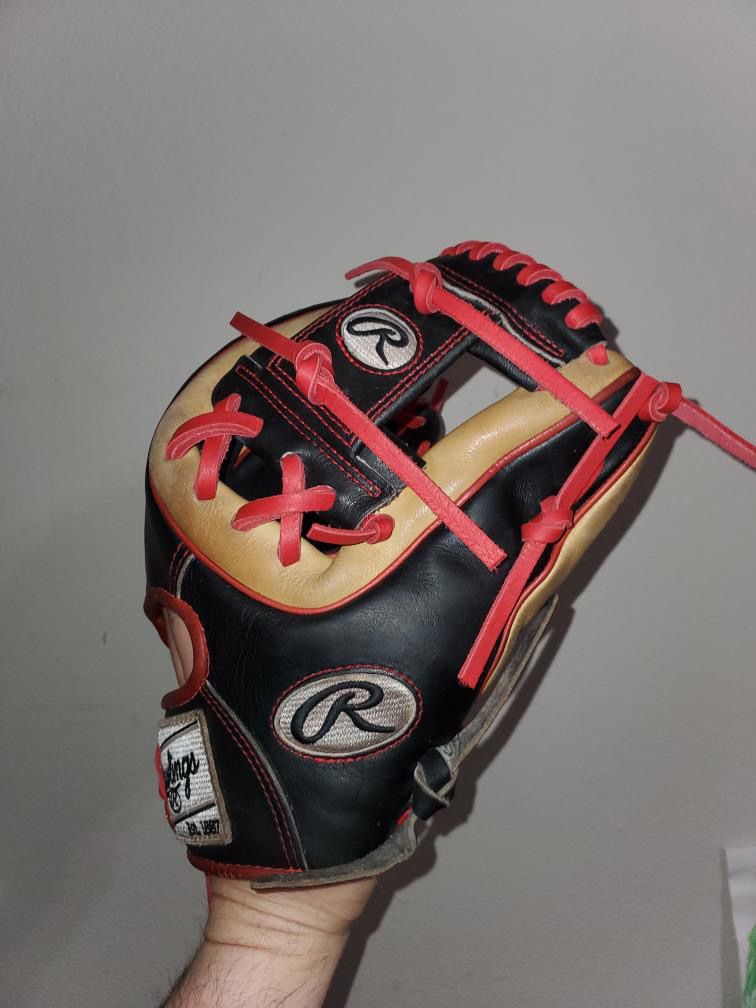 Rawlings Heart of the Hide 11.50” Glove -USED-