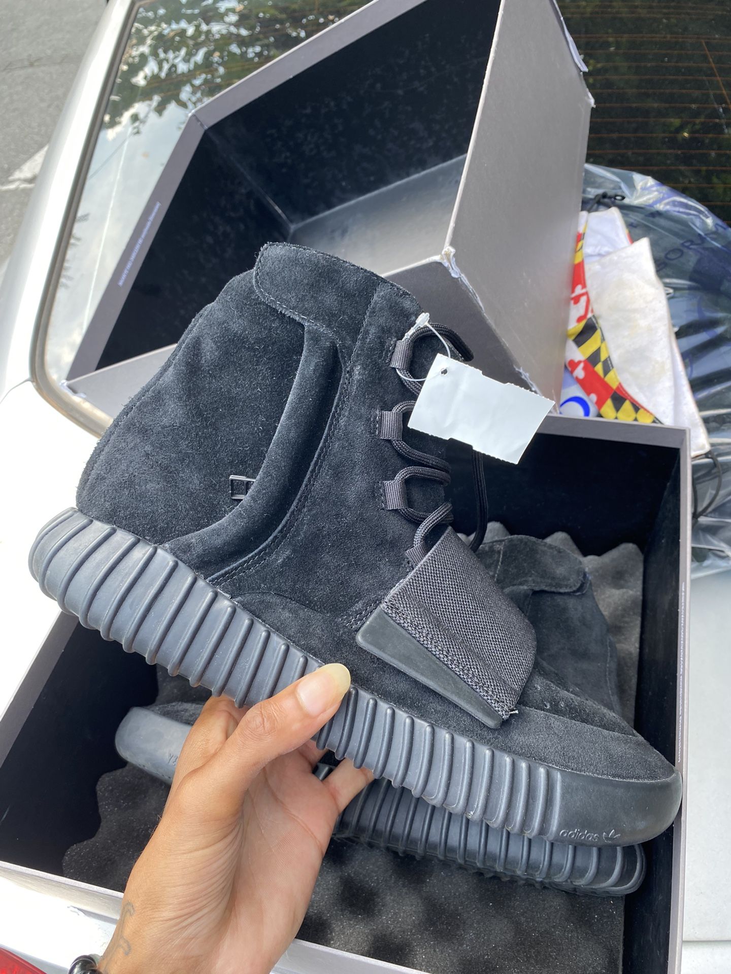 Yeezy 750 Black Size 10