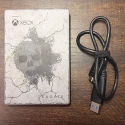 Xbox hard drive gears or war edition 2TB
