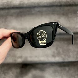 NEW original Ray Ban Burbank 