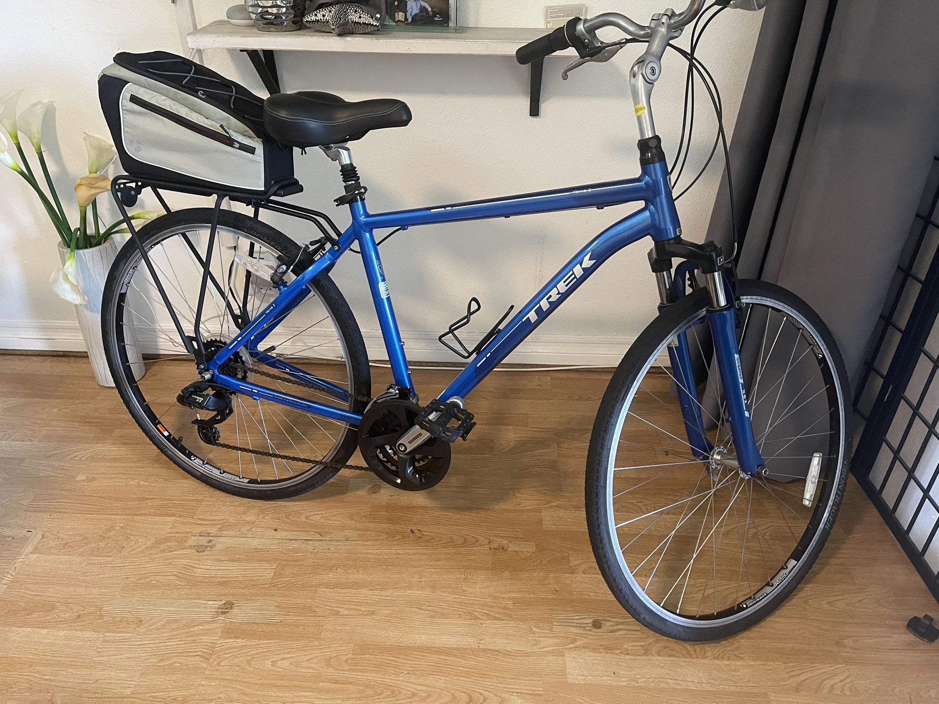 Trek Verve 2 bike sport, hybrid bike