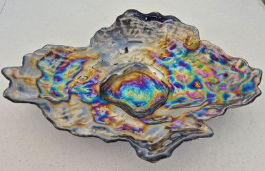 Large 18" ARDA Mid-Century Oyster Shell Iridescent Decorative Bowl