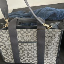 Smith Tote Bag In Signature Jacquard