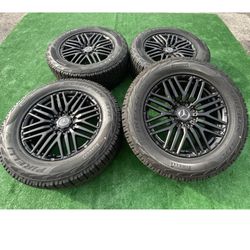 Mercedes Squared G63 2023 OEM Factory Wheels G63 4X4 Pirelli Tires Black TPMS