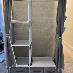 Portable Closet/ Wardrobe