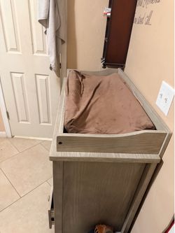Crib set