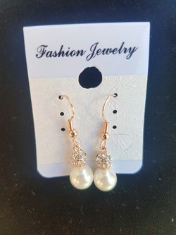 Earrings (new)