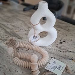 Brand New Decorative Weighted Beaded Rope And Textured Modern Vase