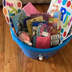 Party Tub With Supplies