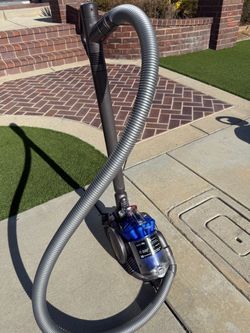 Dyson DC26 City Multi Floor