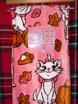 Marie the cat blanket 🎃