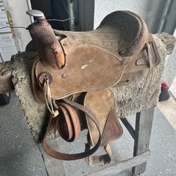 Old Saddle 
