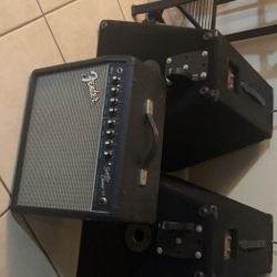 FENDER Speakers w/ Amp