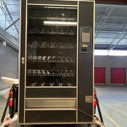 Snack Machine Everything Working Perfect 