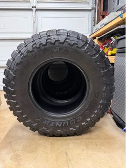 35 12.5 17 Toyo M/T