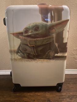 BRAND NEW! Baby Yoda FUL Suitcase 29”