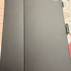 iPad 13 Inch Speck Phone Case 
