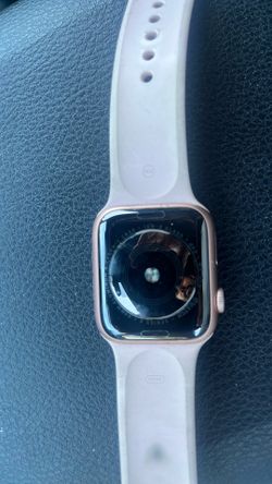Apple Watch 4   44mm rose gold