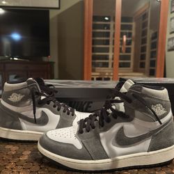 Jordan 1 Size 9.5