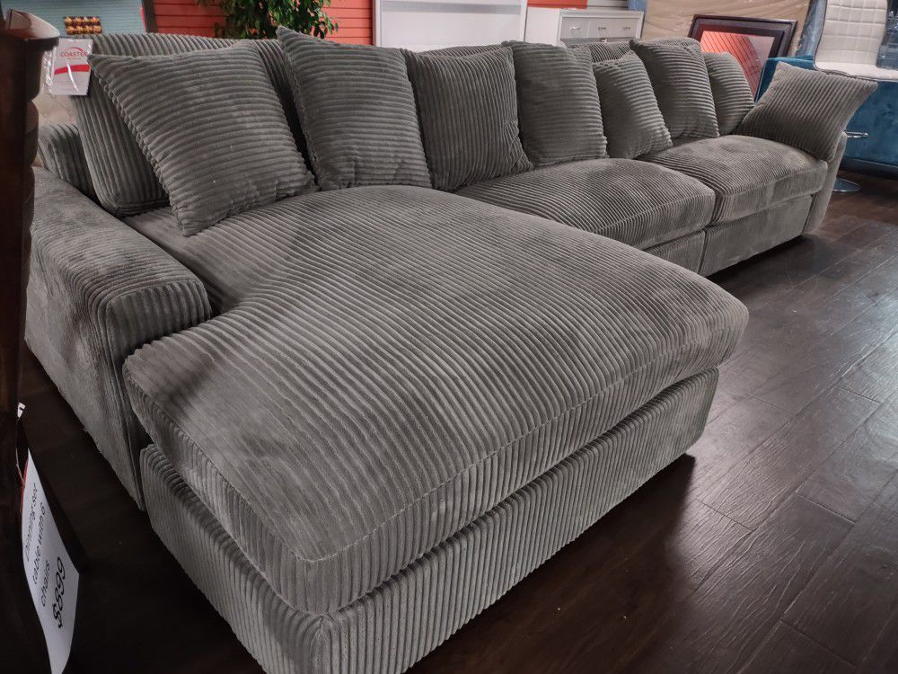 New Sectional Sofa With Reversible Chaise Lounge 146 X 70