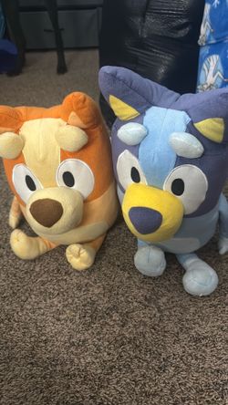 Bluey plushies