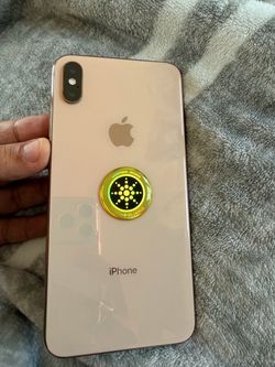 Unlocked iPhone XS Max -64GB