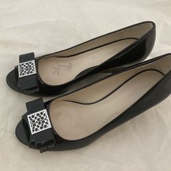 Coach Black patent Leather Open Toe Wedge Shoes 7.5