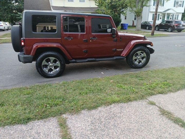 2008 Jeep Sahara 
