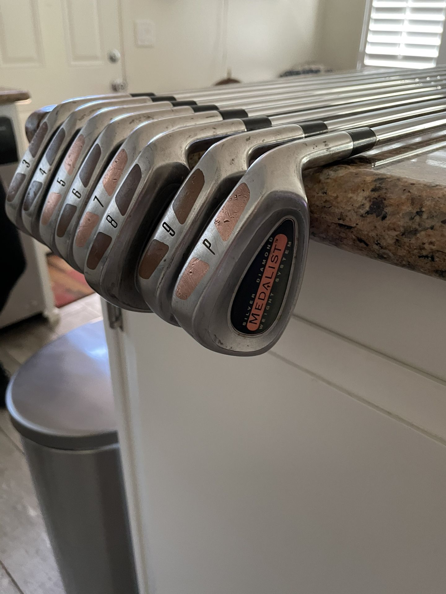 Silver Diamond Medalist S-Flex Quantum Irons Set
