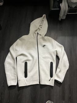Nike tech hoodie 