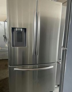 Samsung French Door Fridge - Stainless Steel, Great Condition, w/ Ice & Water Dispenser