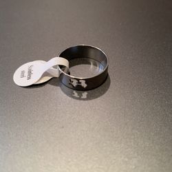 8 Stainless Steel Rings 3 FREE RINGS!!!!!!!!!!!!