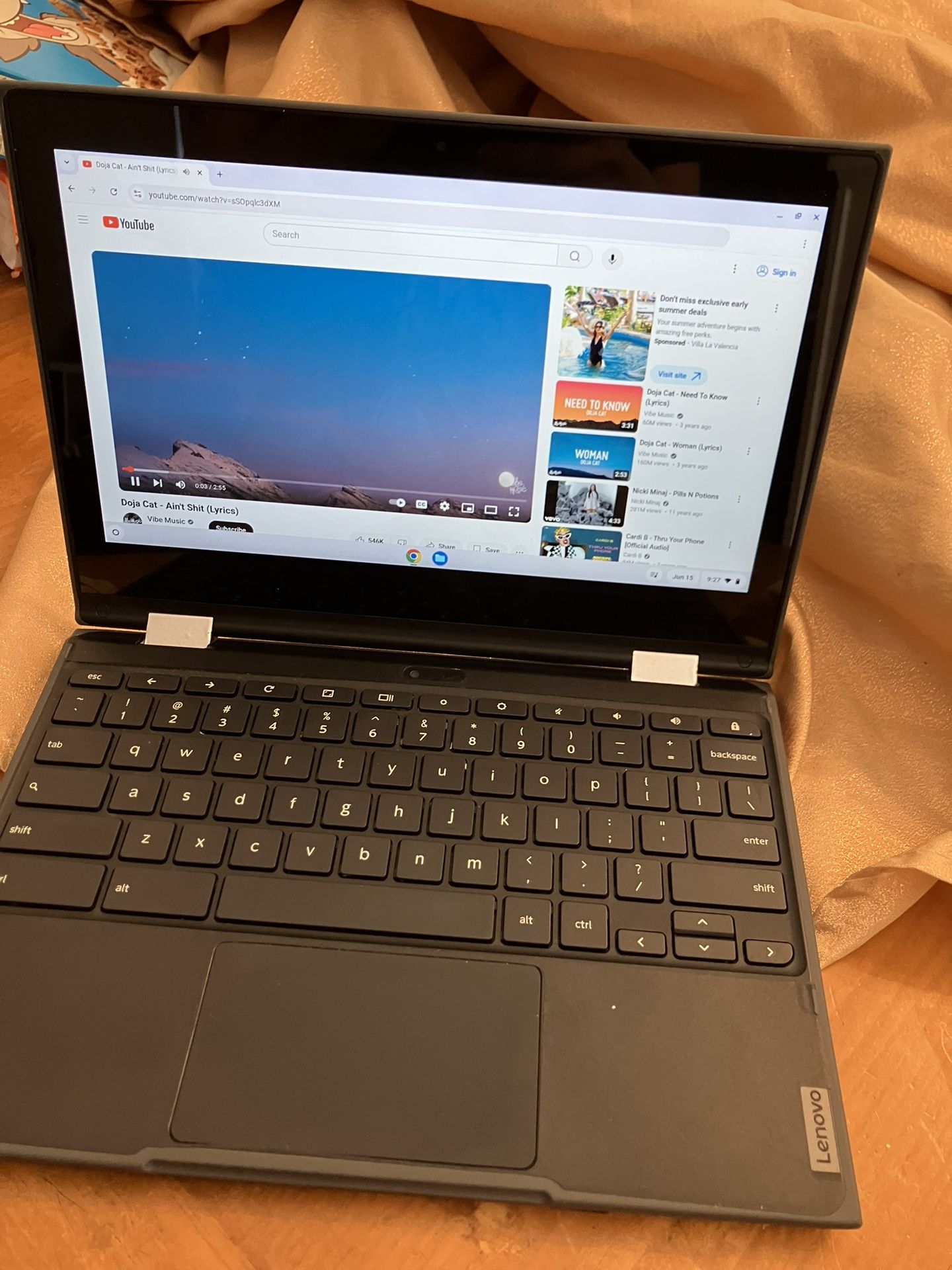 Chromebook