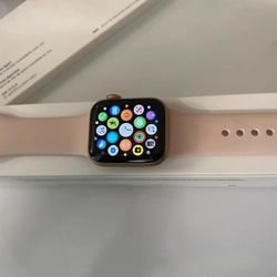 NEW APPLE WATCH 4 40mm CELLULAR + GPS + WARRANTY + USB CHARGER-