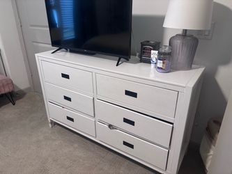 Free Dresser