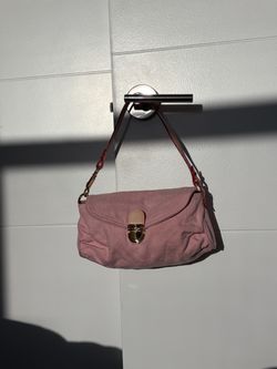 Pink purse