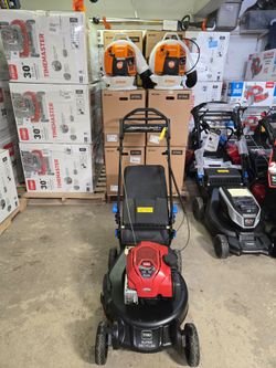 2020 Toro Super Recycler self propelled lawnmower 
Fully serviced. 
$375