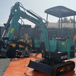 New 1 Ton Mini Excavator For Sale! Located In Baldwin Park! Hablamos Español! Free Delivery Up To 50 Miles! Price Negotiable! $4,950! New! 