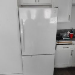 Free Refrigerator 