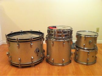 Ludwig Silver Glitter Drum Set