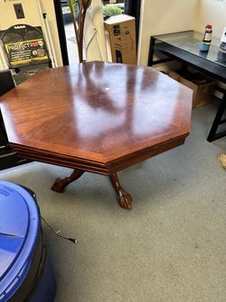 Dining room table/poker table