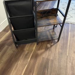 Record Player Stand With Charger MPU