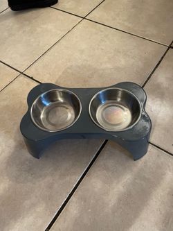 Dog bowls