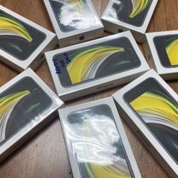 iPhone se2 Brand New Unlocked 