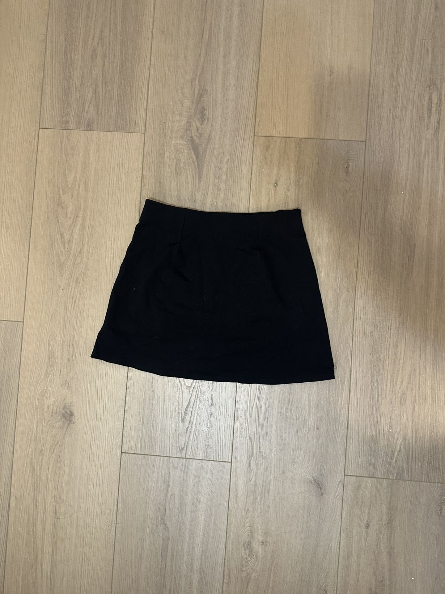 American Eagle Black Skirt