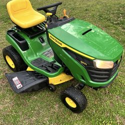 John Deere S100 Lawn Mower