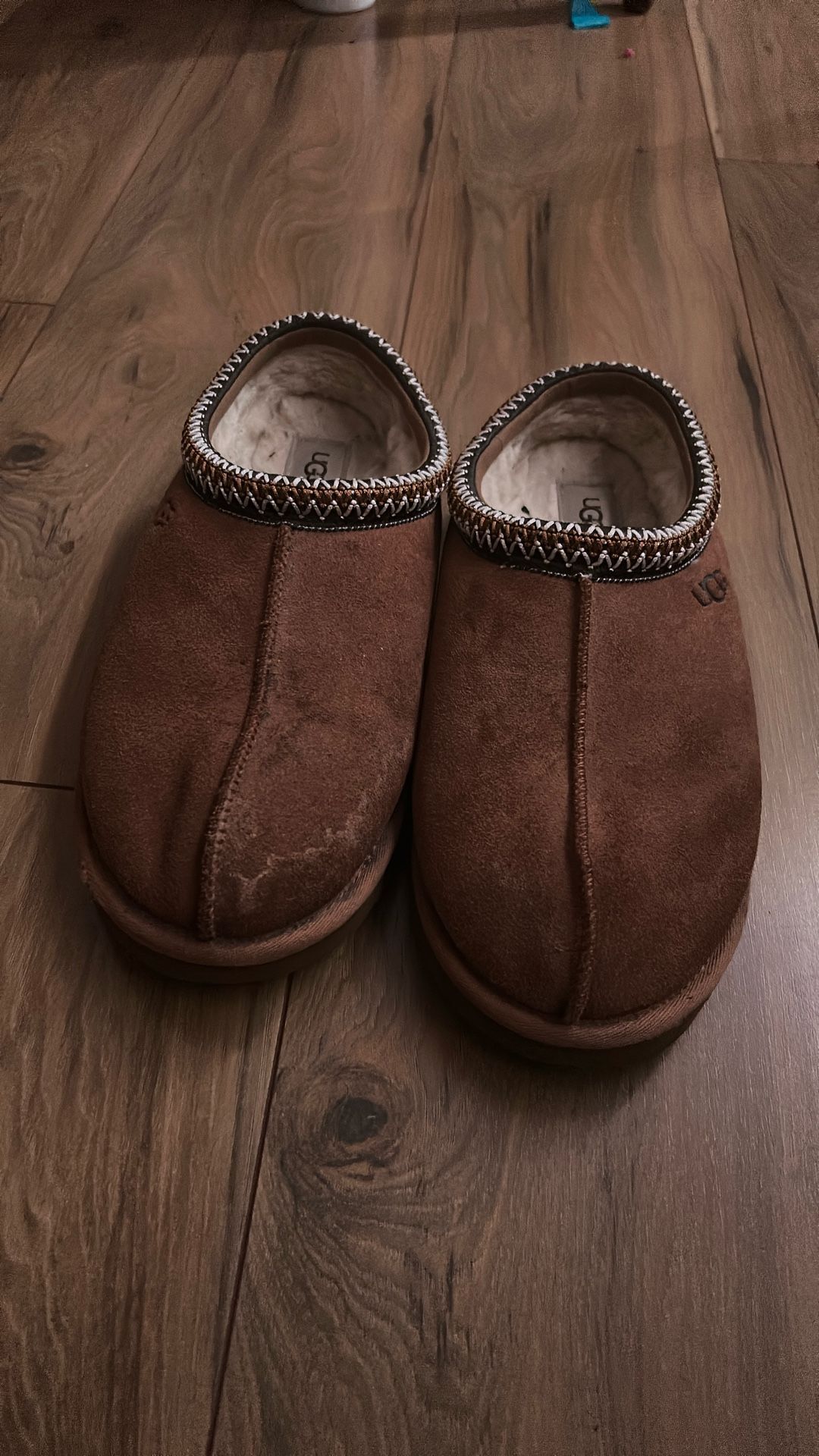New Uggs Size 12